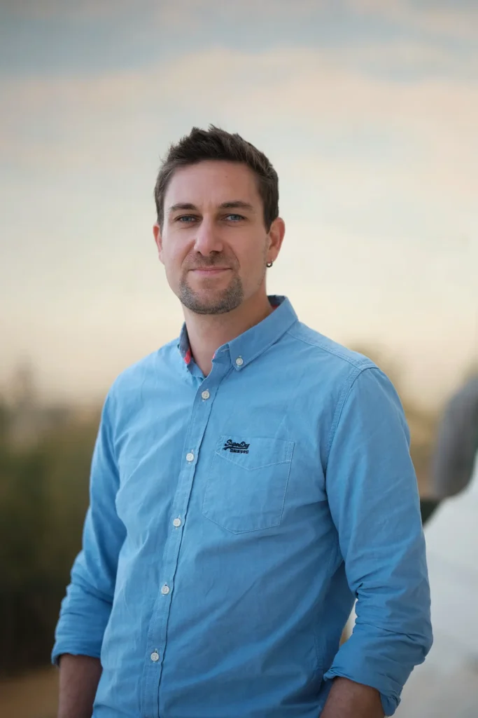 portrait professionnel en environnement architectural